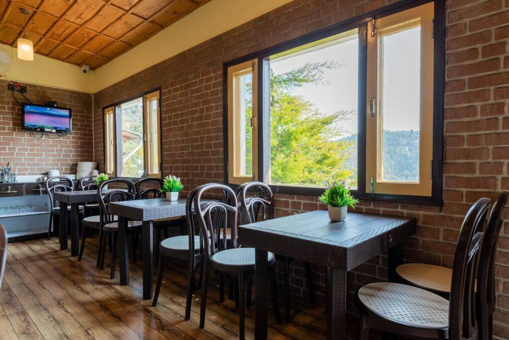 Dream Cottage 3 Pet-Friendly 2Br W Mountain View Mukteshwar Εξωτερικό φωτογραφία